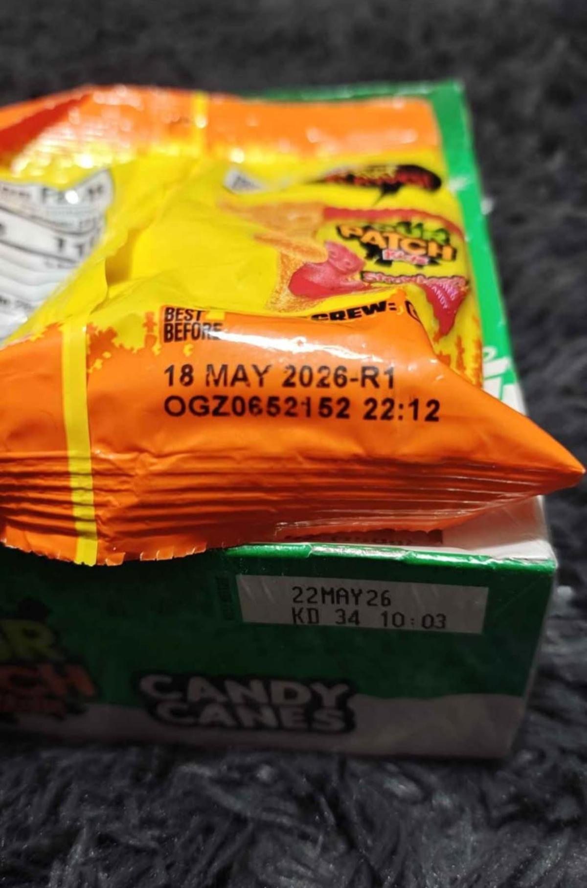 Sour Patch Kids Peach and Sour Patch Kids Candy Canes