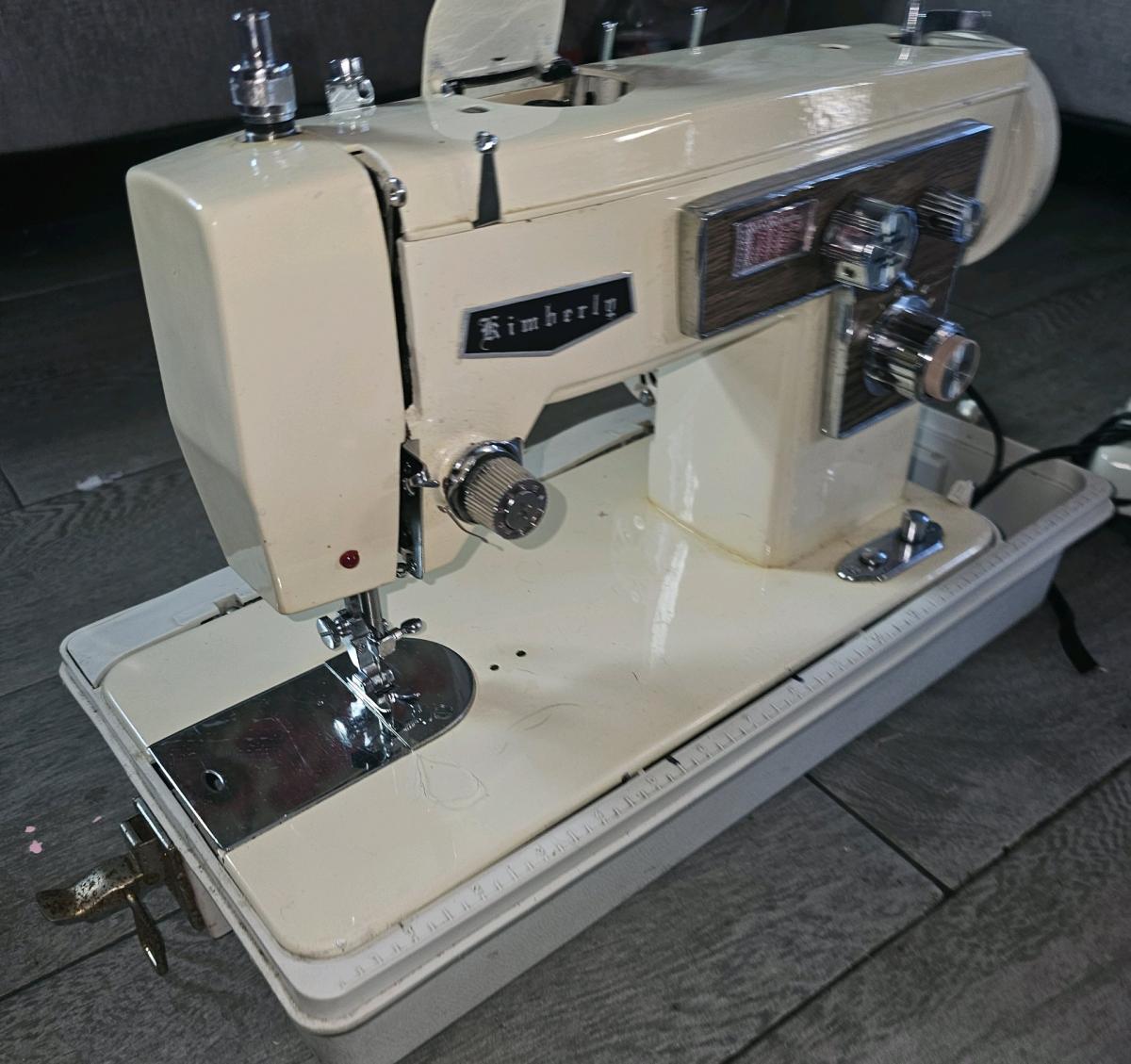 Vintage Kimberly Sewing Machine  Zig Zag  Heavy Duty Metal