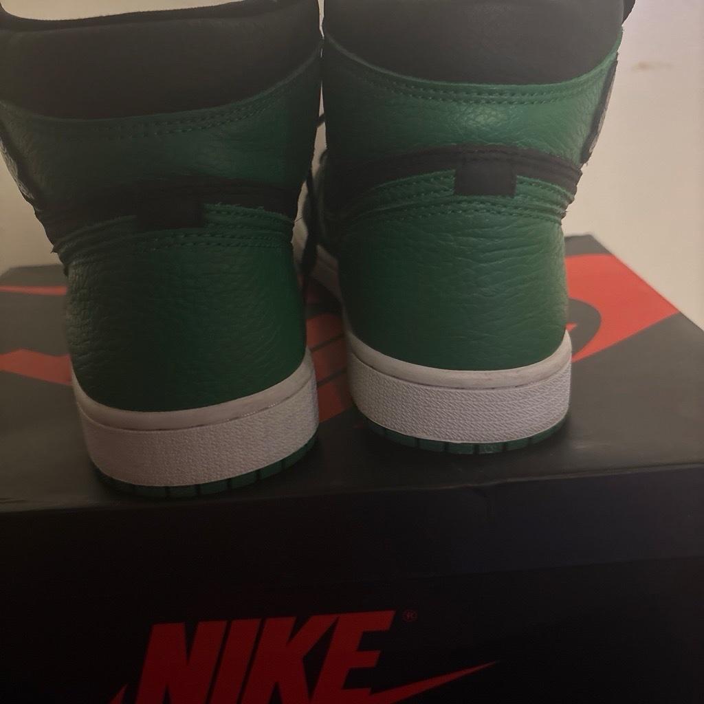 Jordan pine green