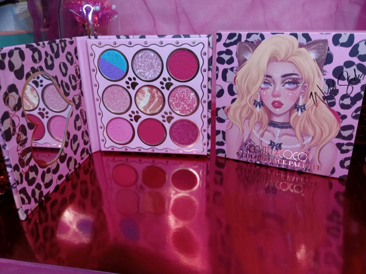Cute 9ColorEyeshadow Palette