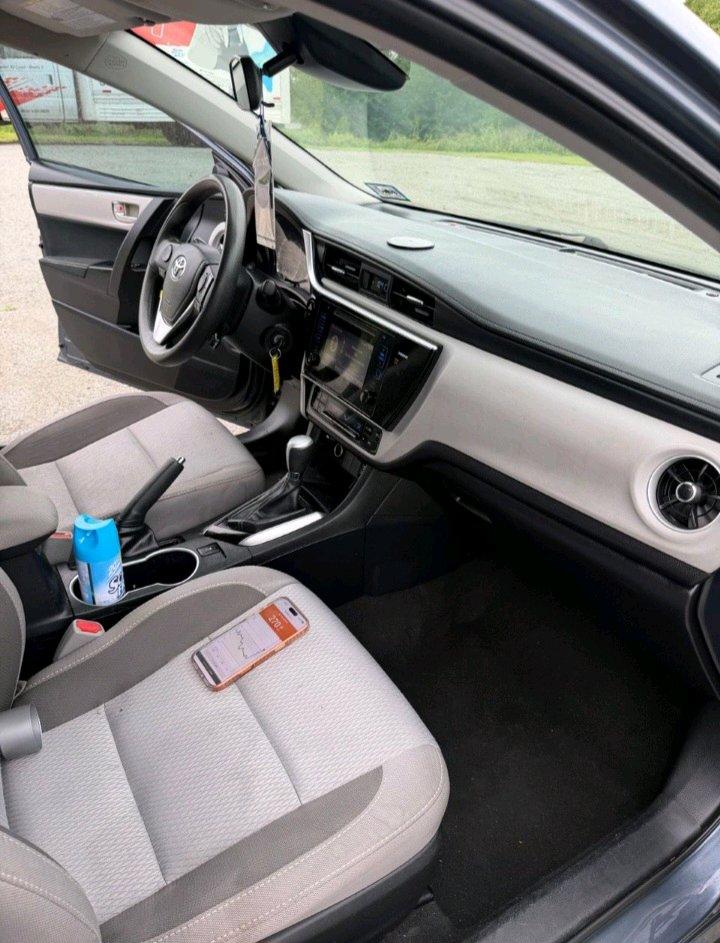 2017 Toyota corolla