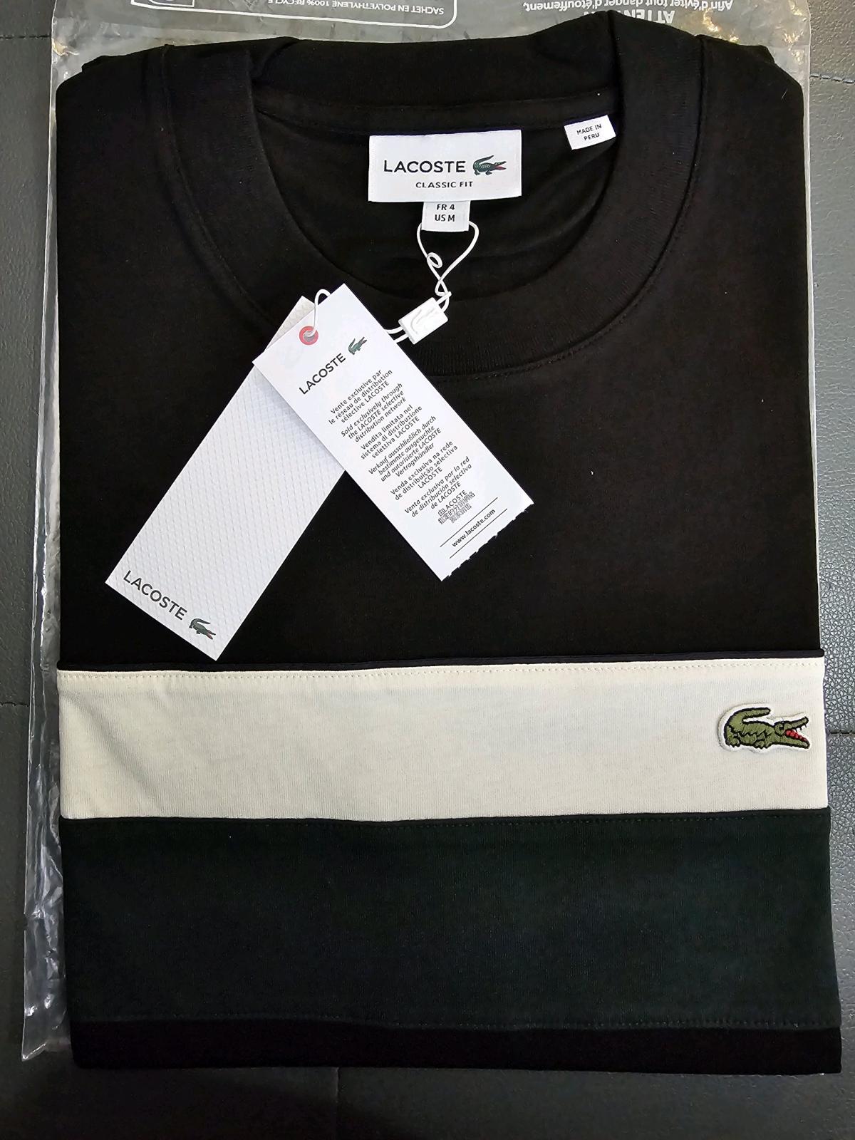 Tshirt Lacoste Medium Size