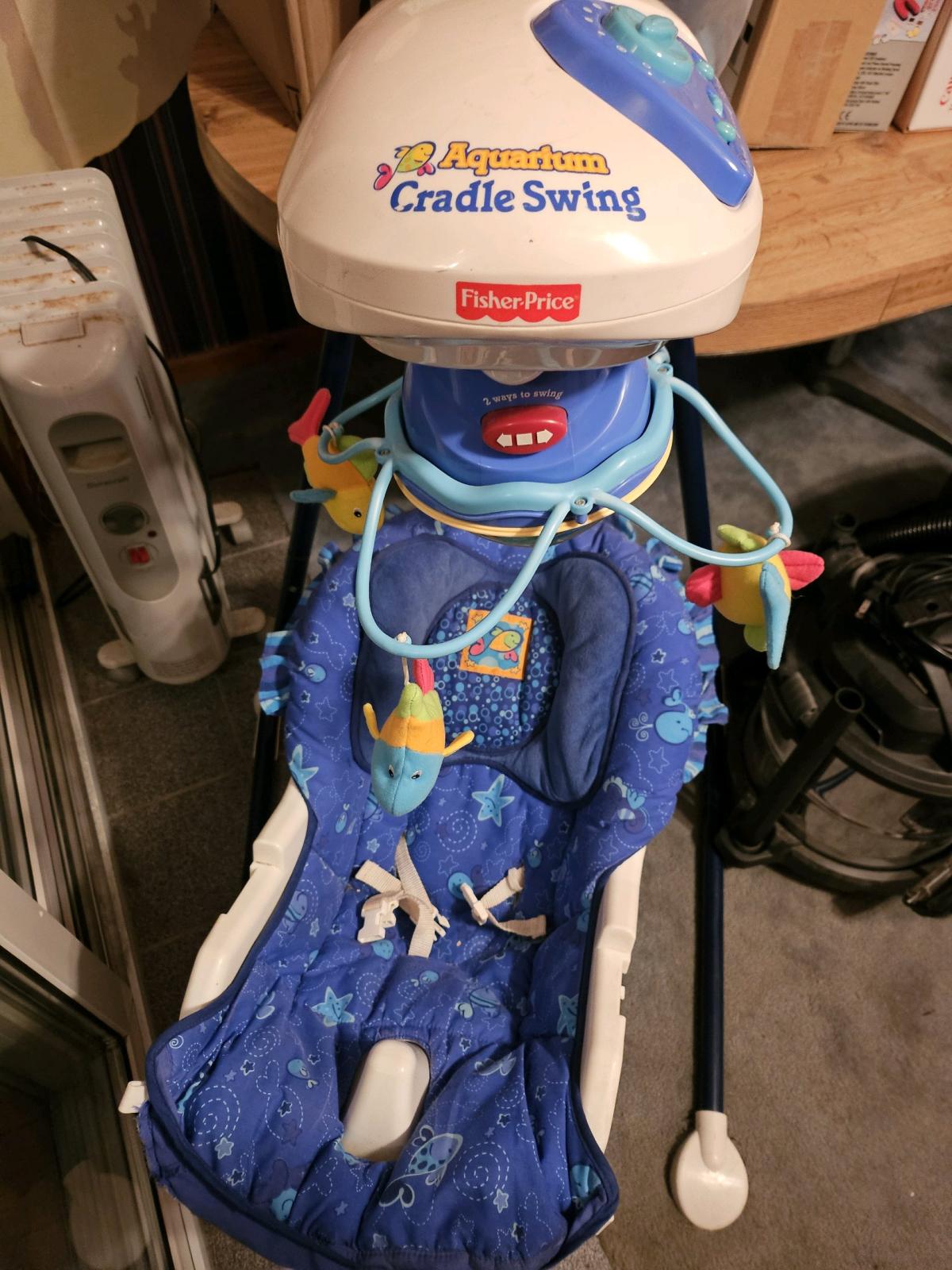 FisherPrice Ocean Wonders Aquarium Cradle Swing