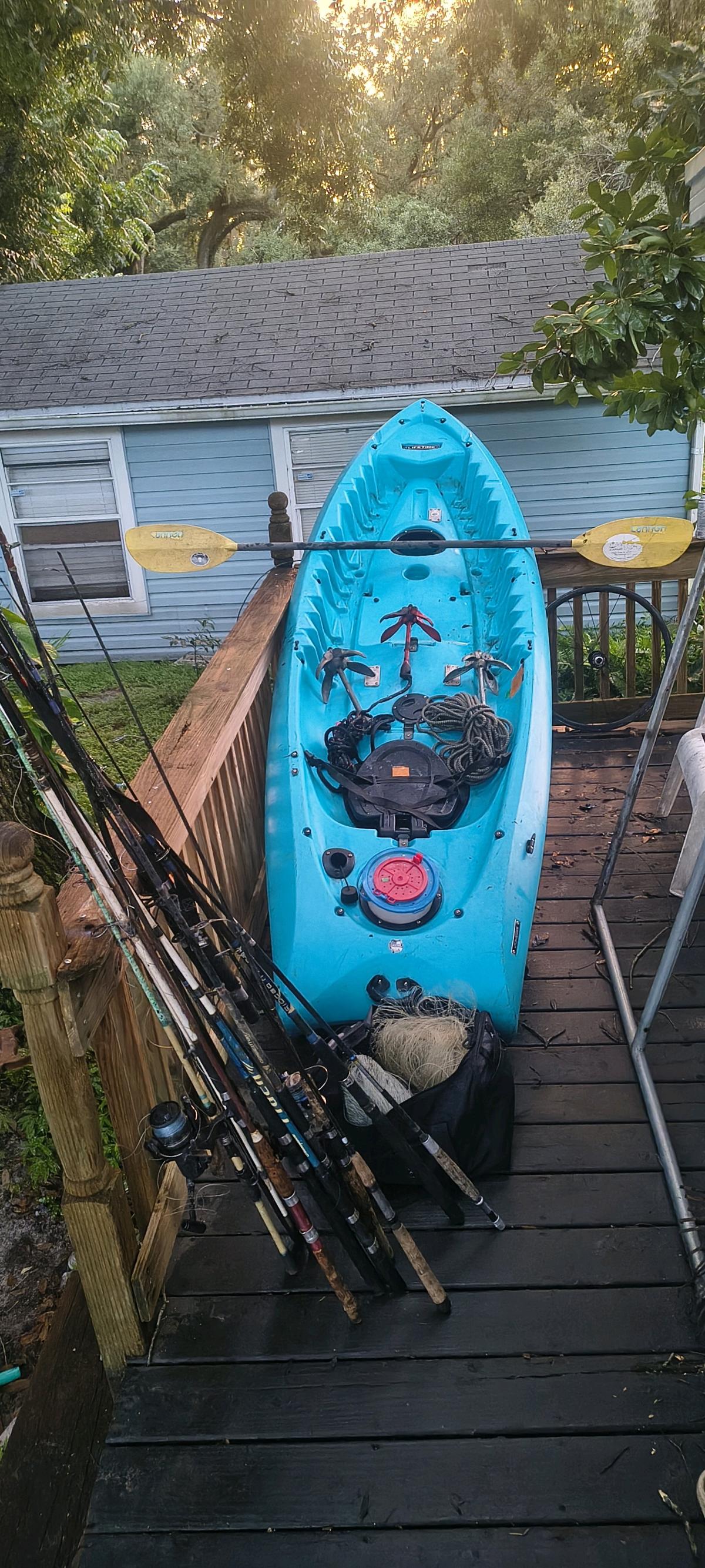 LIFETIME DOUBLE SEAT FISHING KAYAK