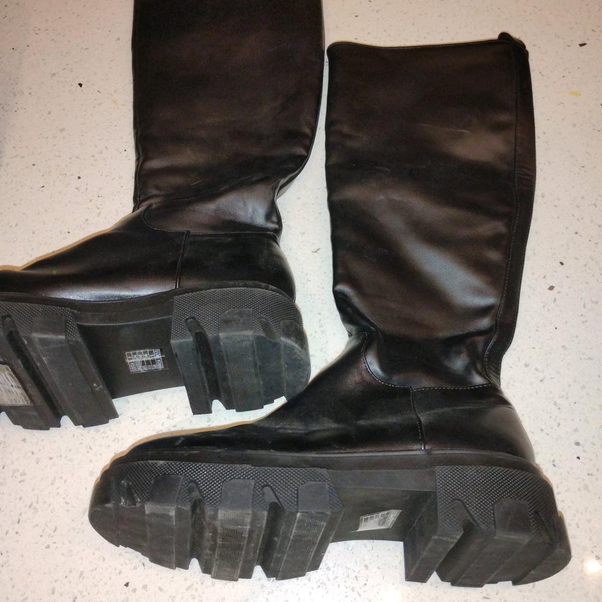 womens shoes that are in great shape need a home