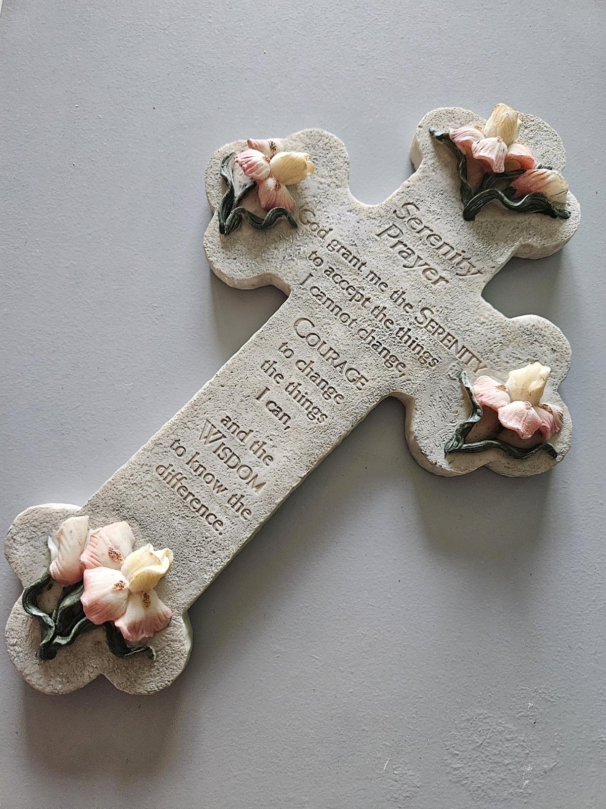 Serenity Prayer wall decor with floral accents