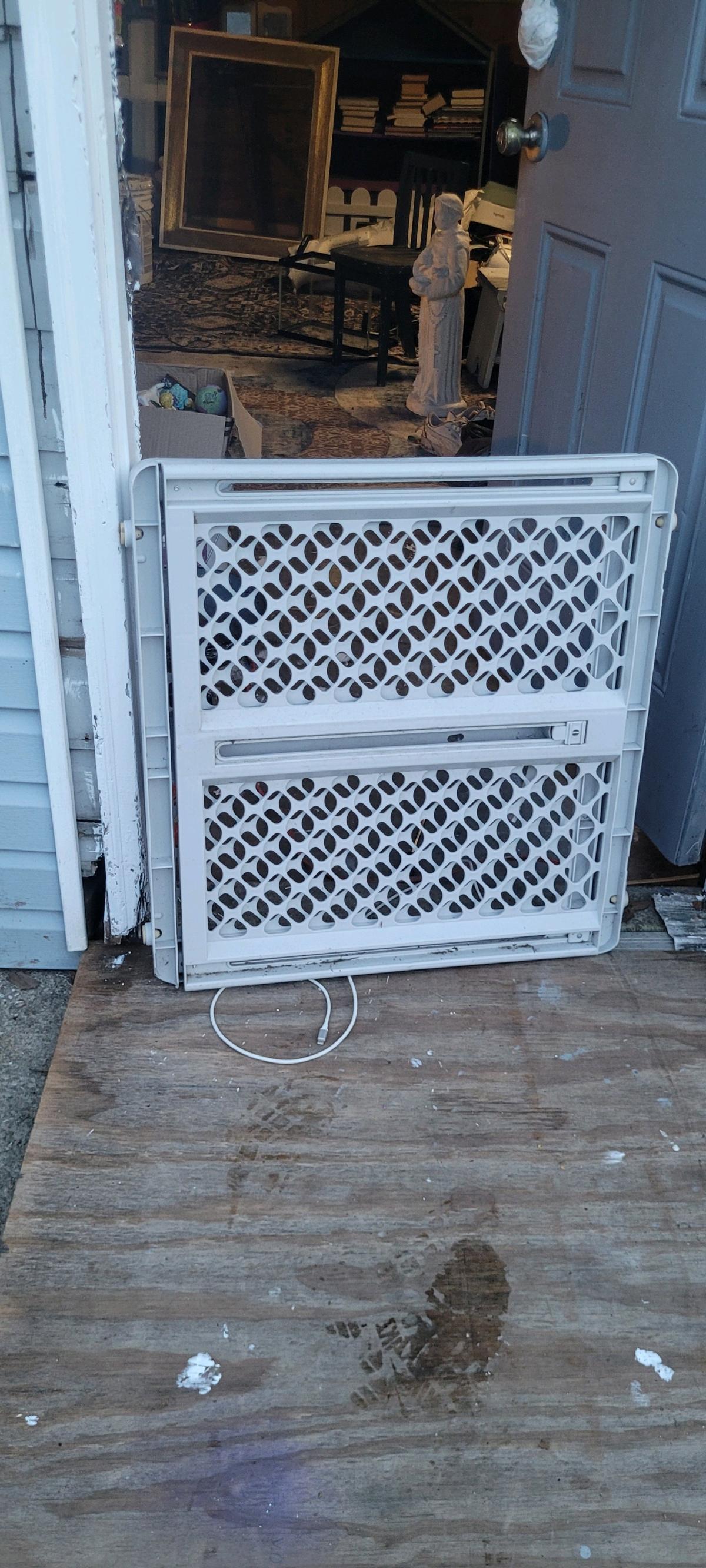 6 baby pet safety gates