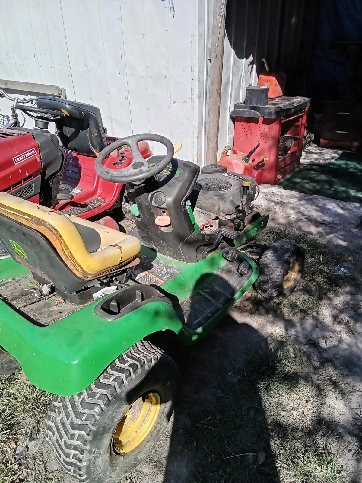 John Deere LT 150 riding mower engine hole mower comes with
