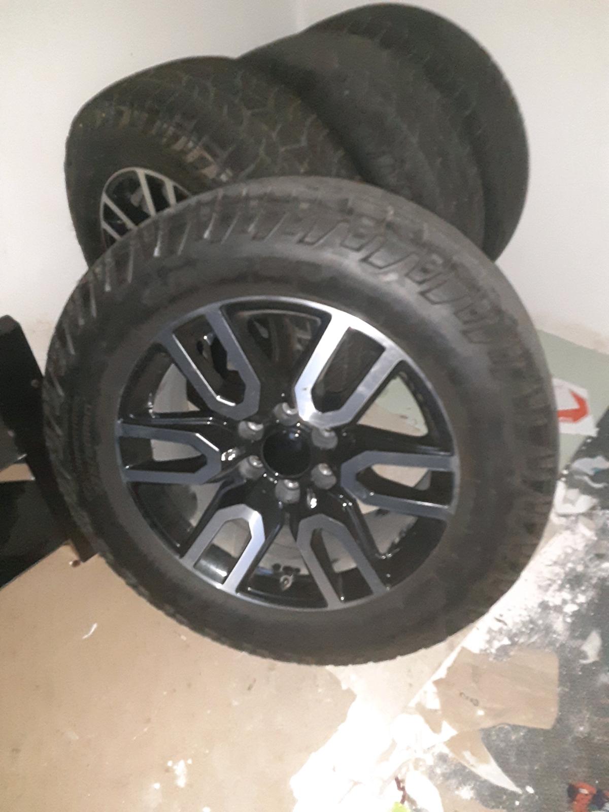 4 Gmc tires 200