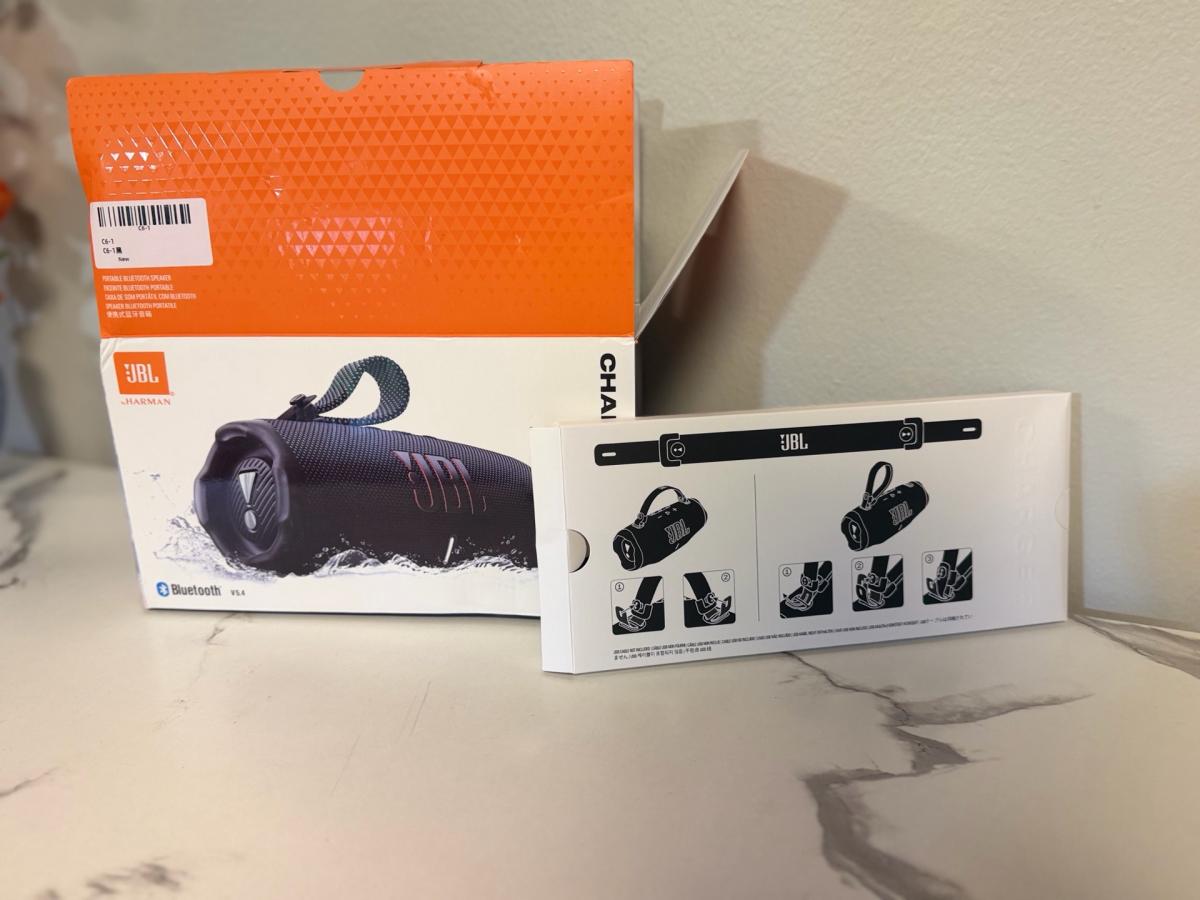 JBL Charge 6 Portable Bluetooth Speaker Black  28H Battery I
