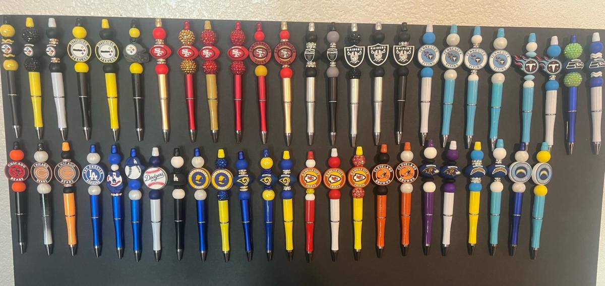 headed team pens