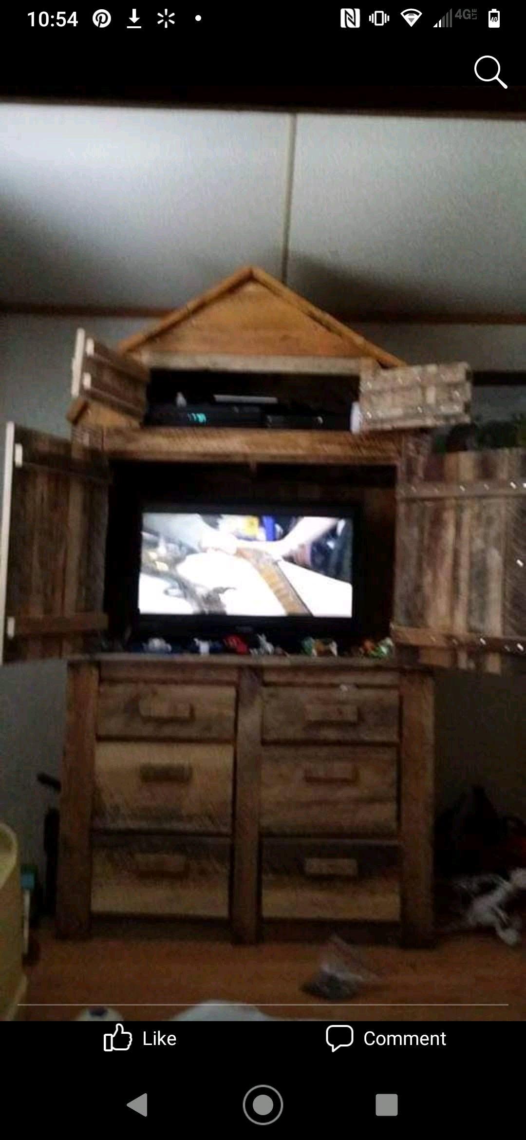 custom hutches