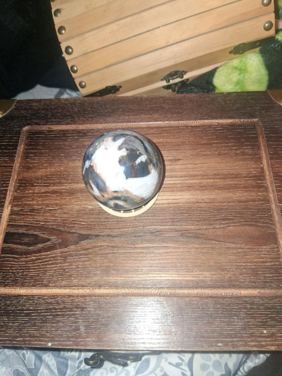 sphere crystal