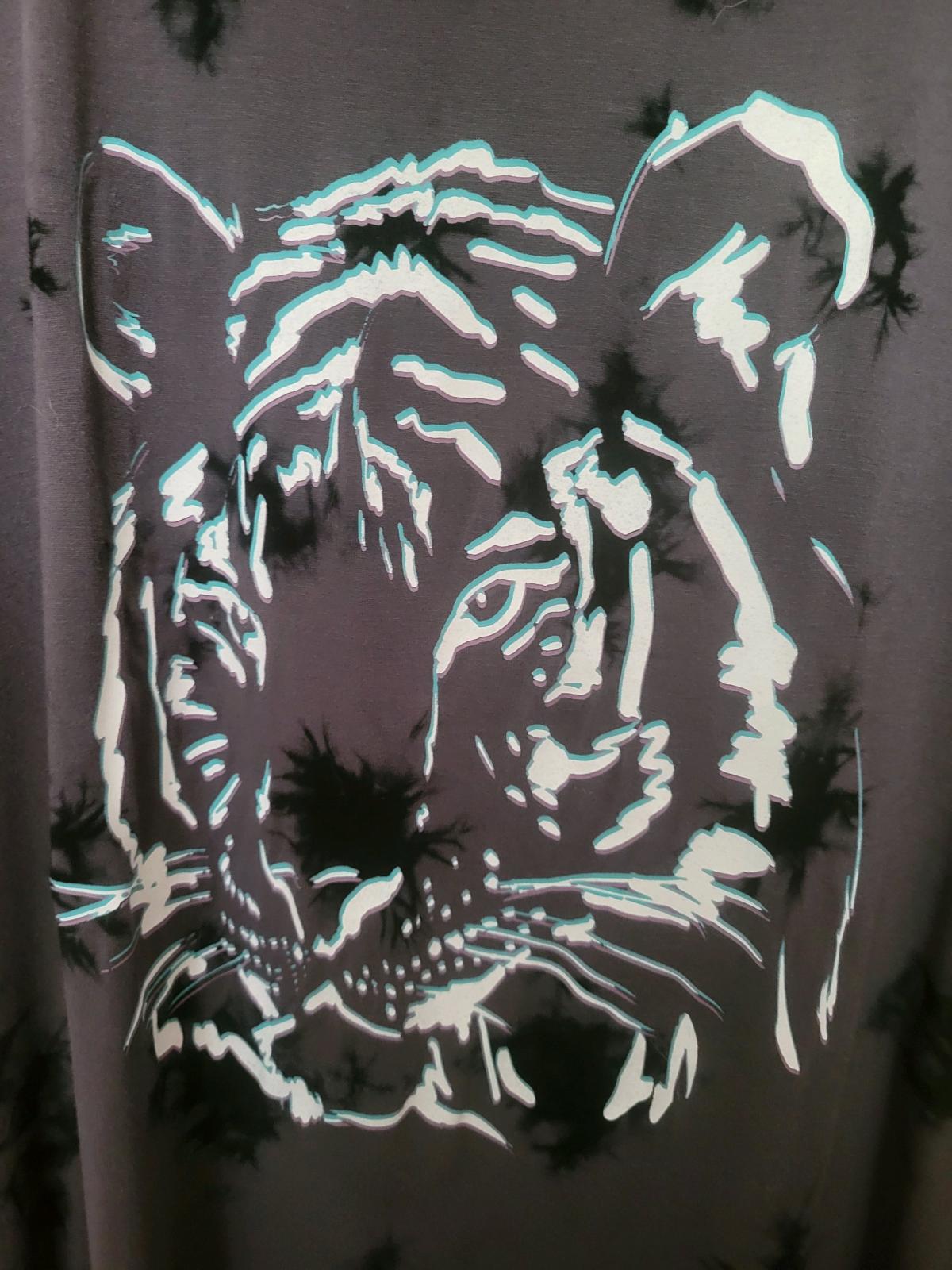 Torrid Tiger Super Soft Blouse Size 3X