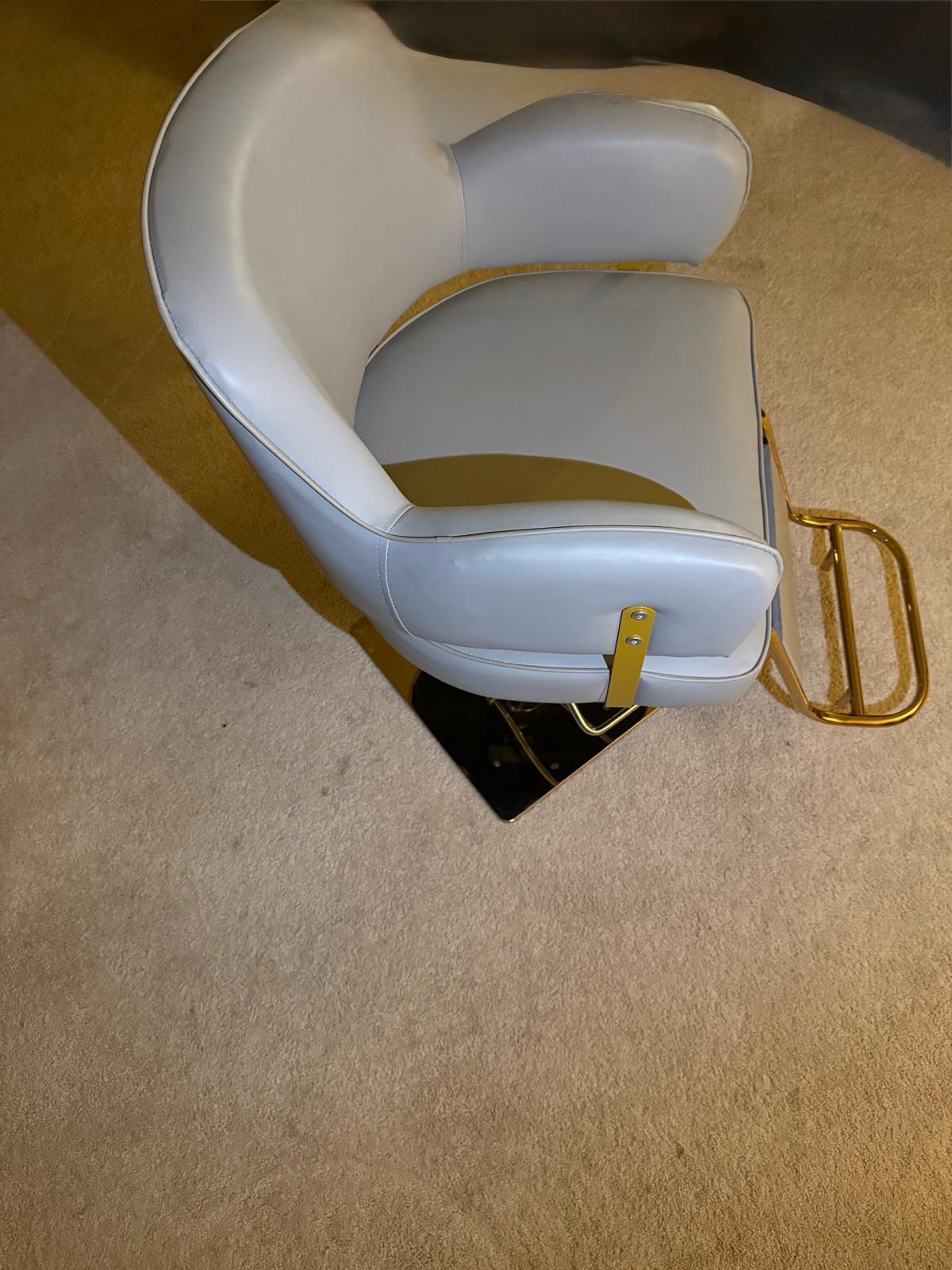 salon chair