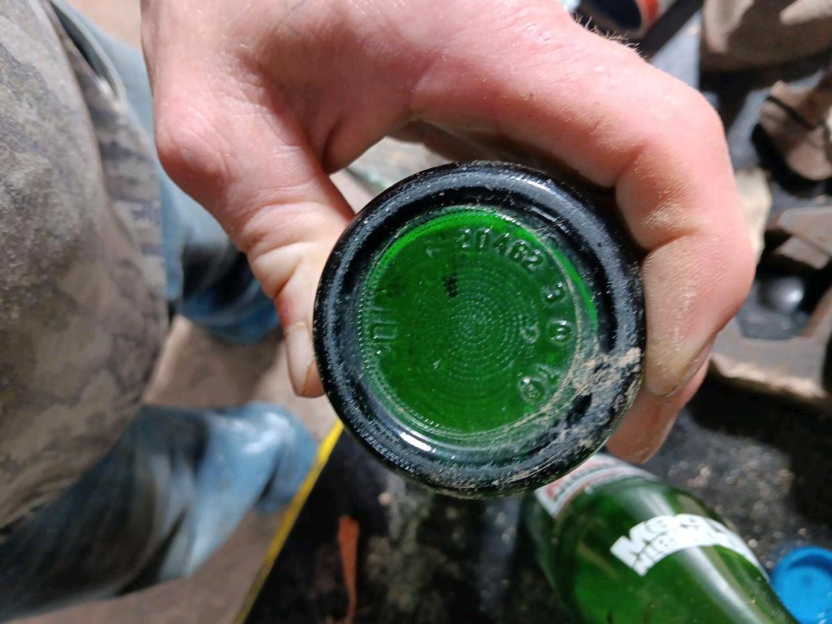 Rare Yahoo Mtn Dew Green Glass Bottle