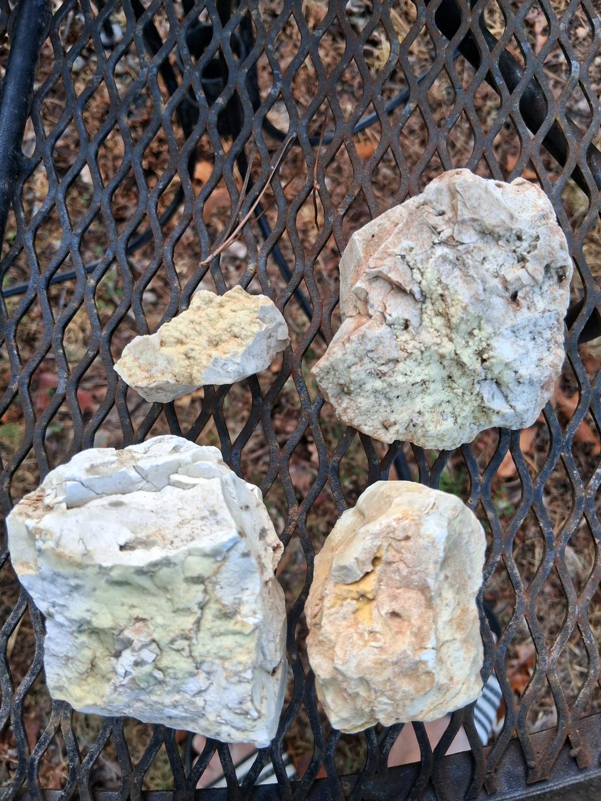 4 pc lot of smithsonite var cadmium