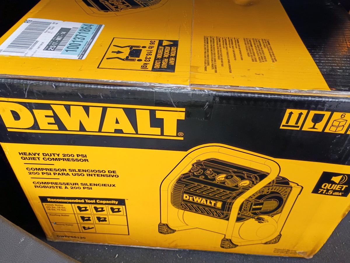 BRAND NEW IN BOX DeWalt Air compressor