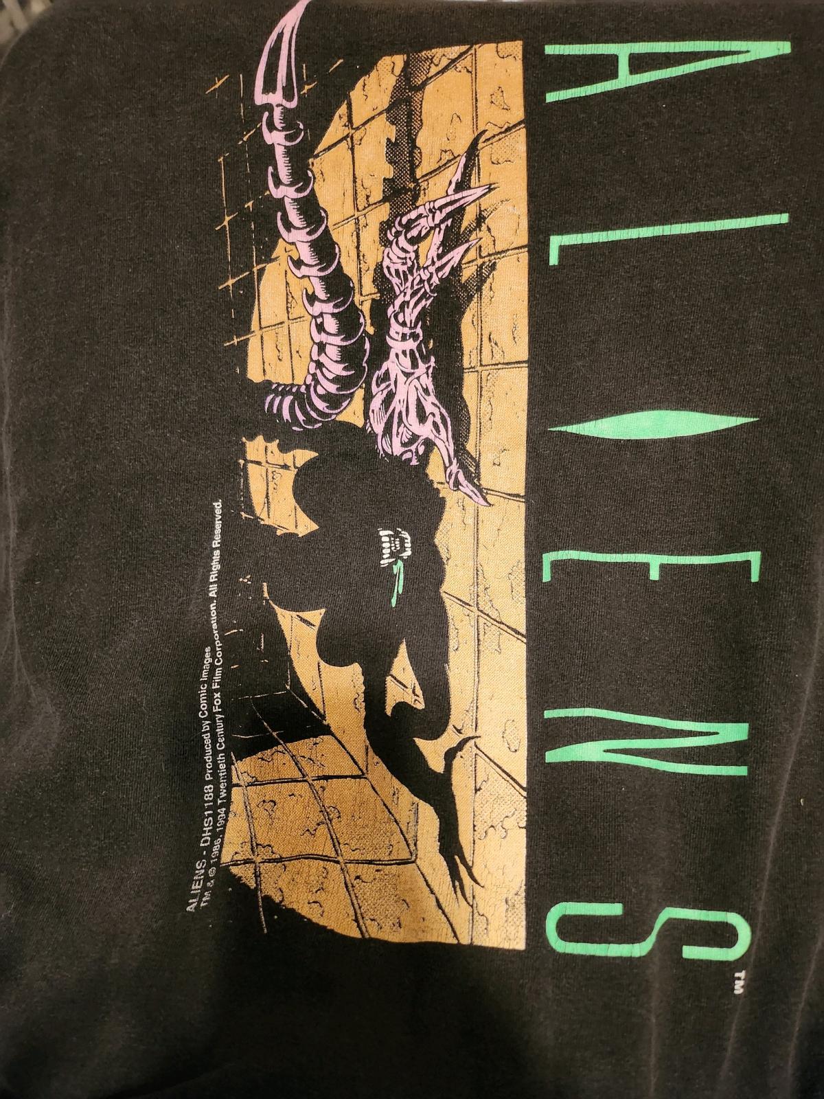 aliens comis dark horse promo tshirt