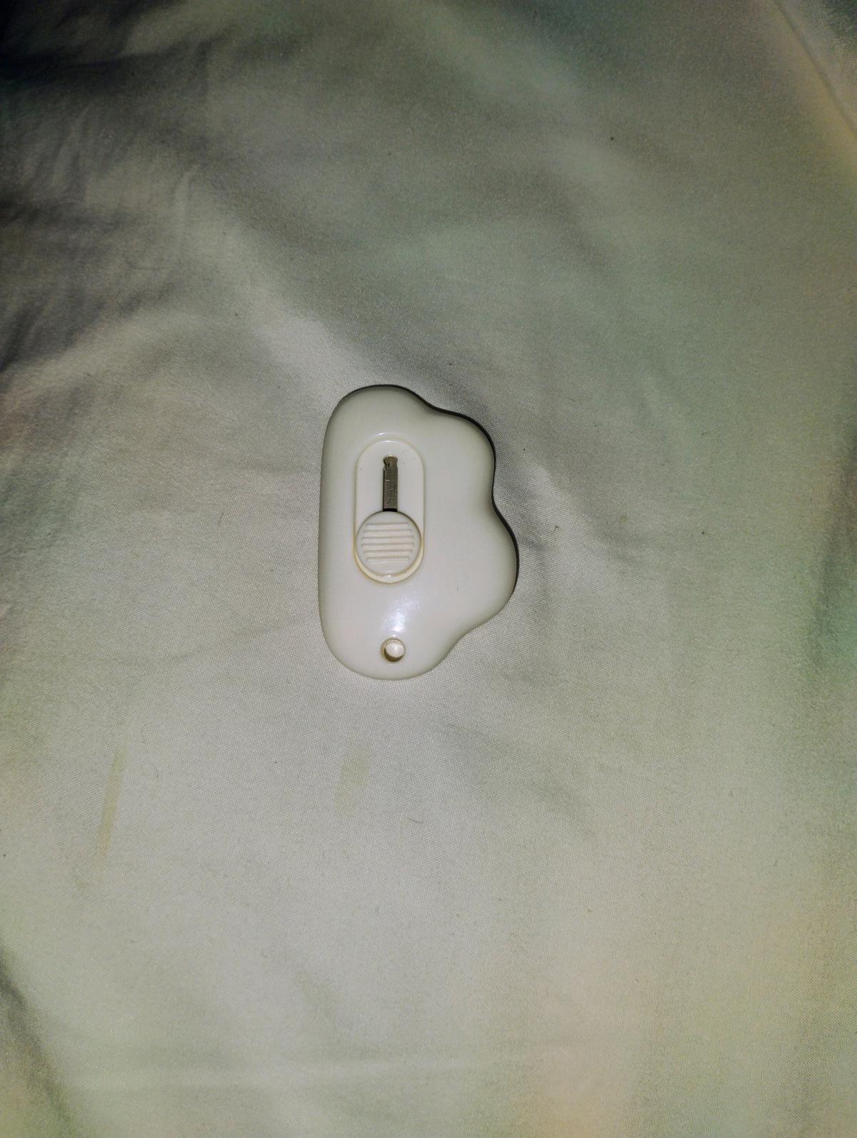 miniature cloud box cutter never used