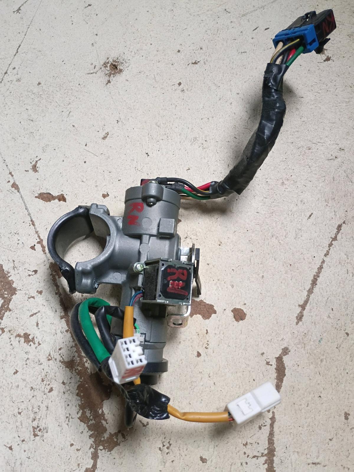 suiche tiene su llave es de una kia rondon