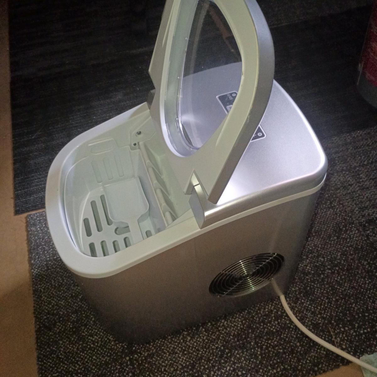Frigidaire countertop ice maker