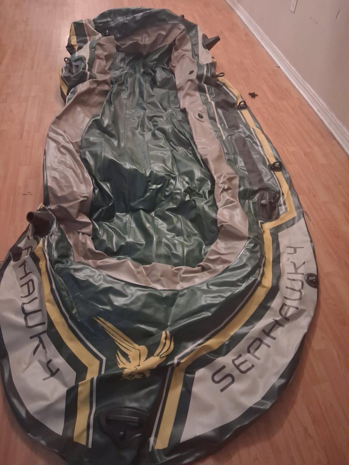 intex Seahawks 3 inflatable boat