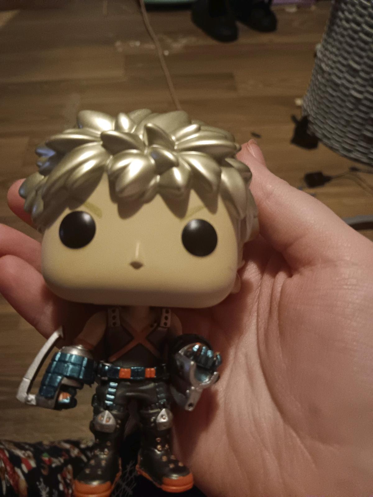 katsuki bakugo pop figure