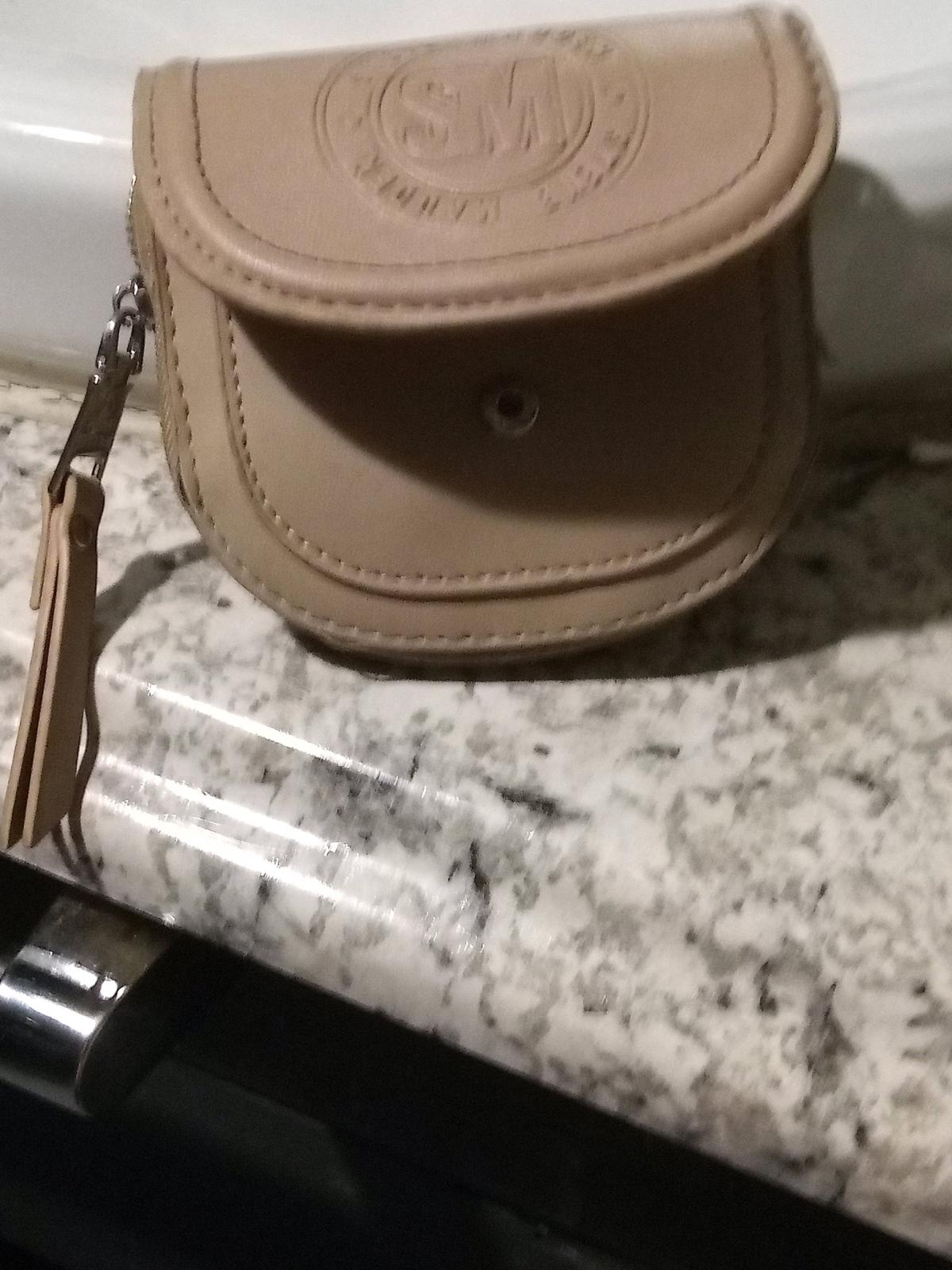 Steve Madden coin purse beige Color
