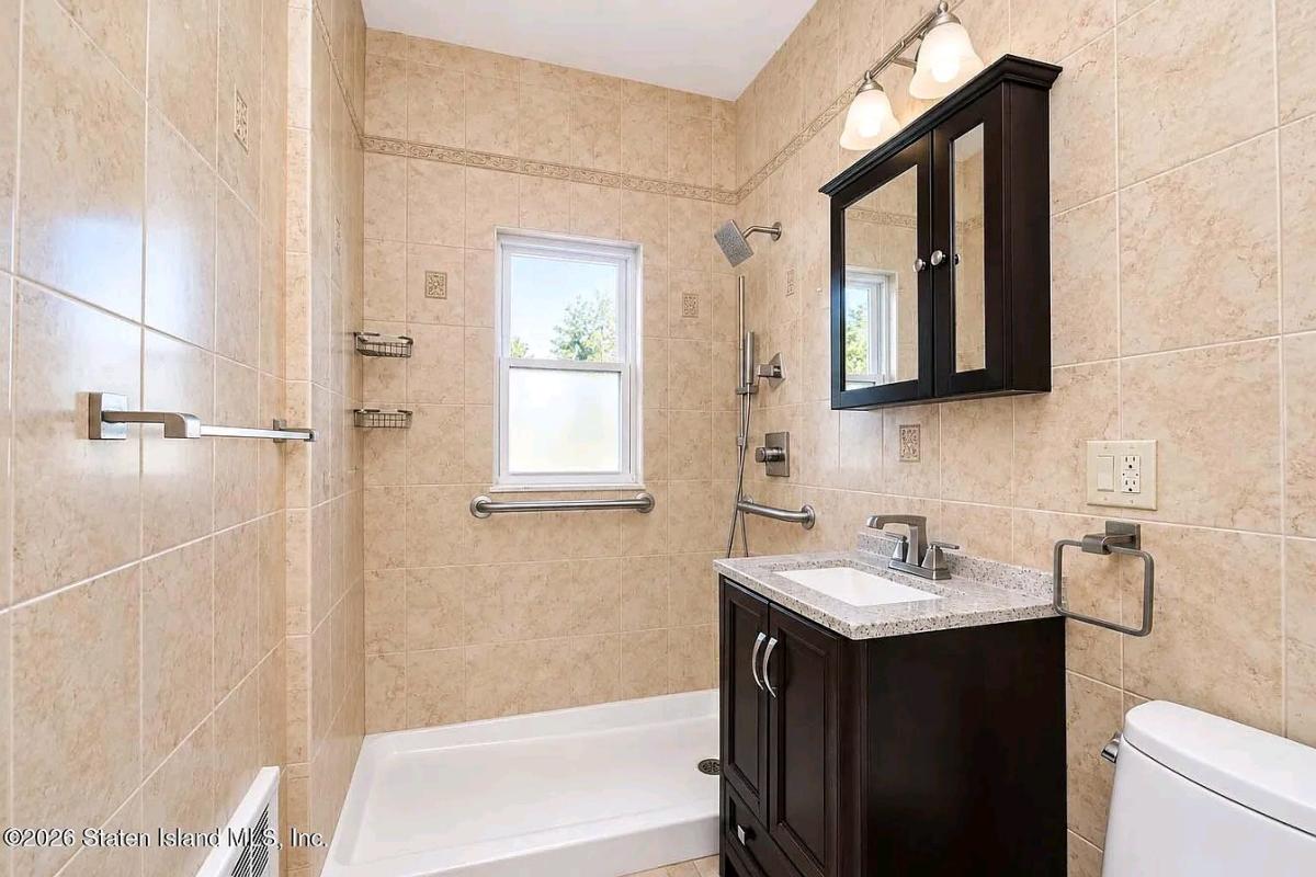 Comfy 3B and 2bth for rent in a wonderful location