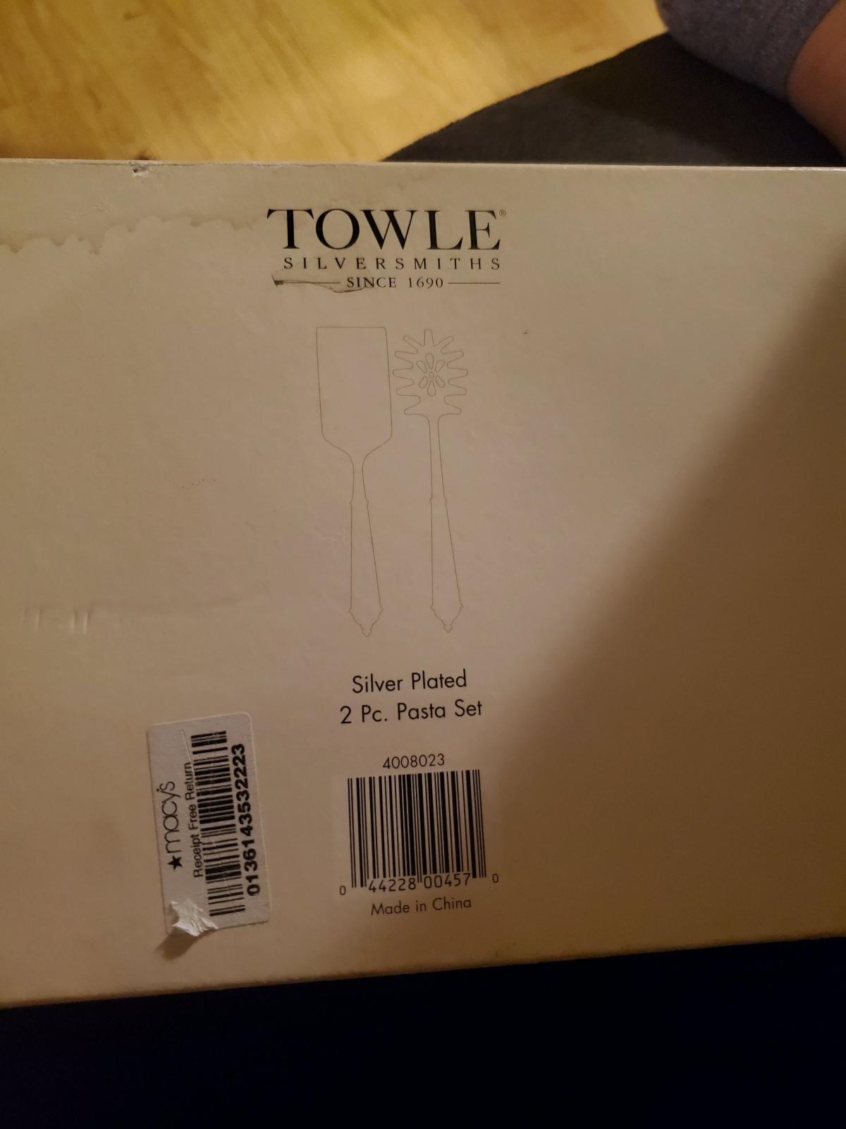 Towle silversmith silver plated 2 pieces