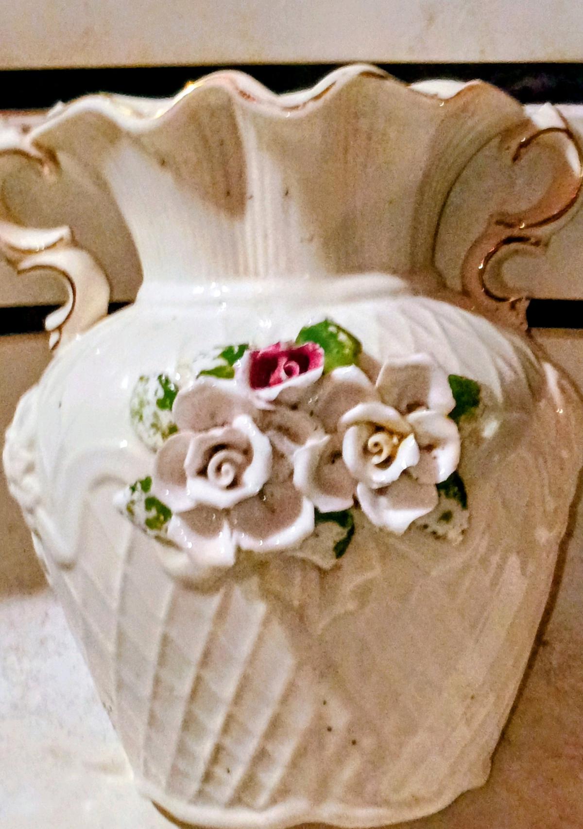 Glass Wall Hanging Vase with Roses on the front