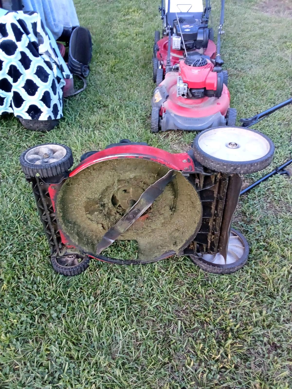 Craftsman and Yard machines push mower both run