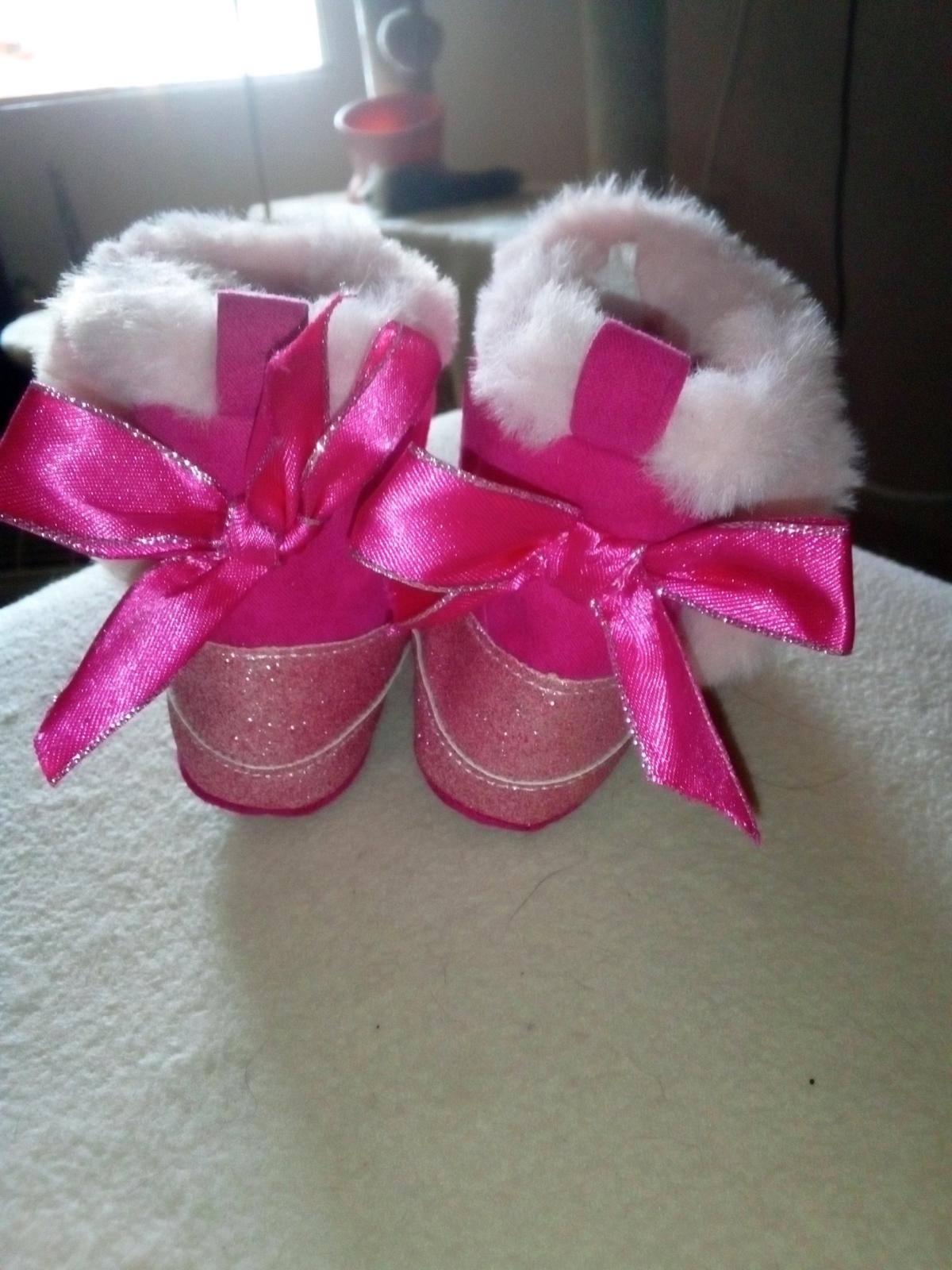 6 pair of quality baby shoes ADIDASJORDAN NIKE CONVERSE size