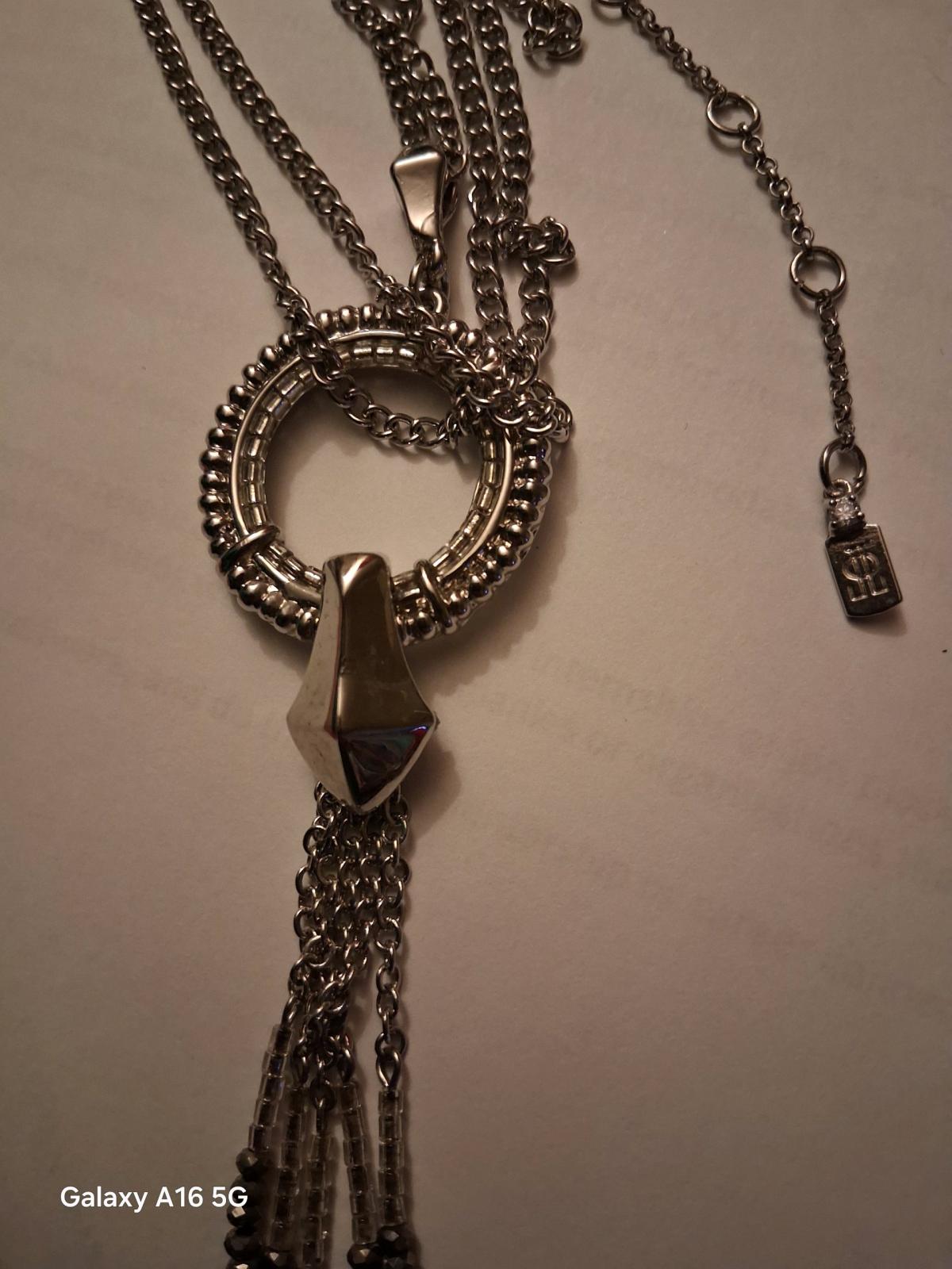 vintage jewelry necklaces and bracelets