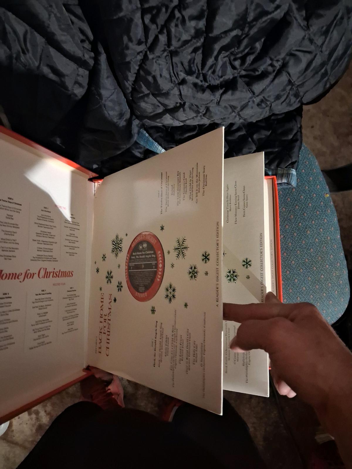Readers digest back home for christmas record collection
