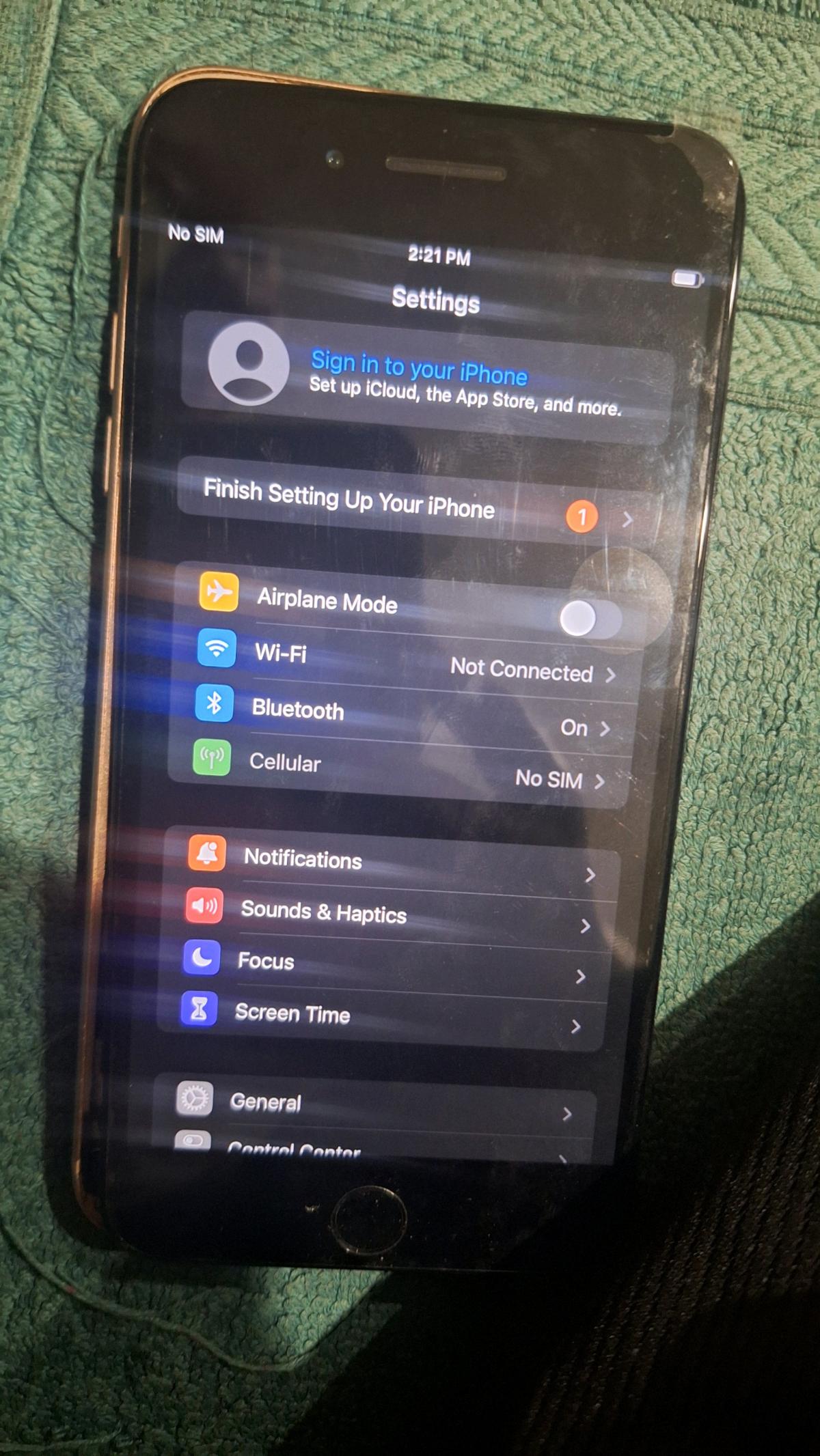 iphone 8 plus like new