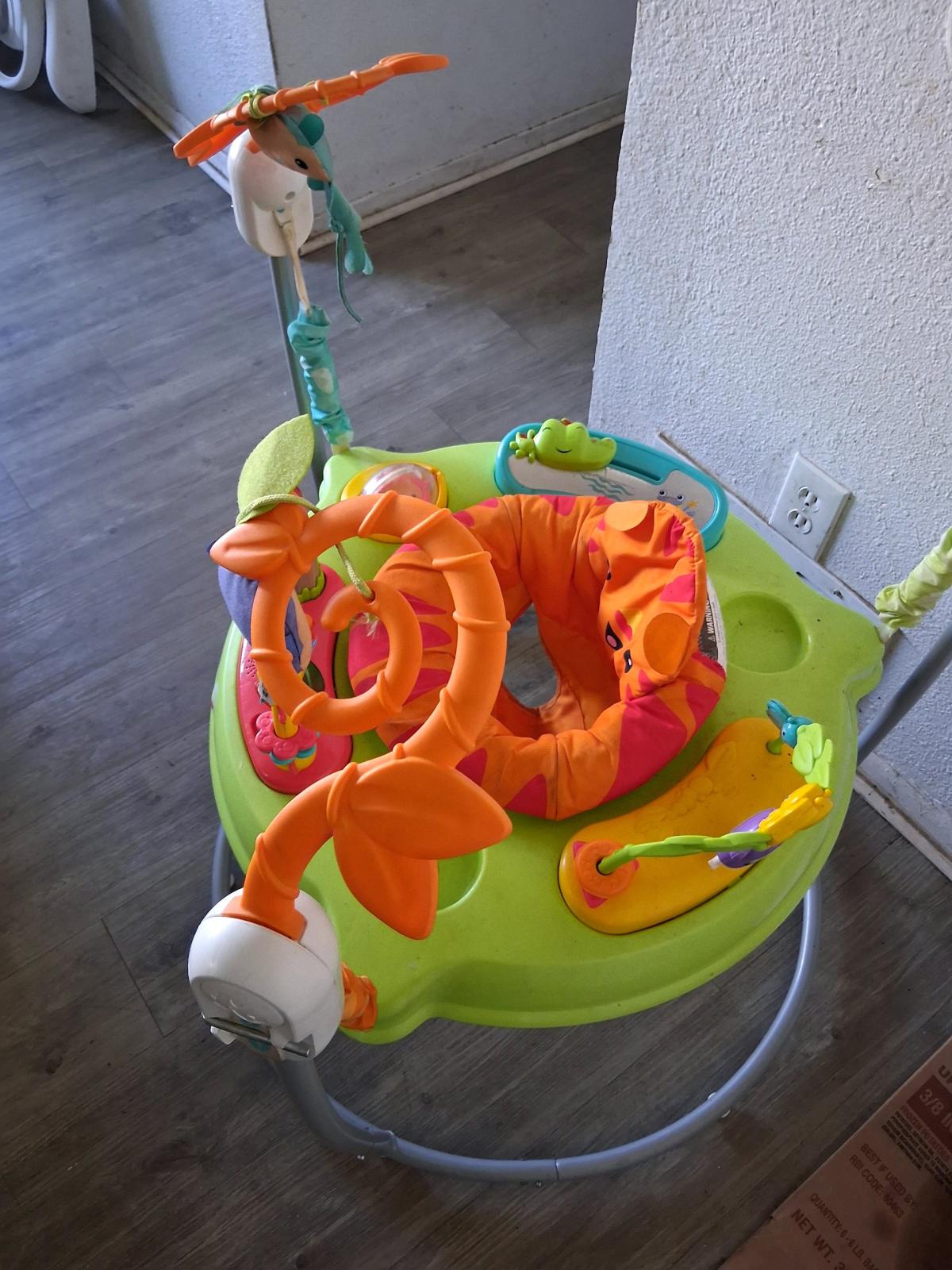 gently used baby bouncer jumper