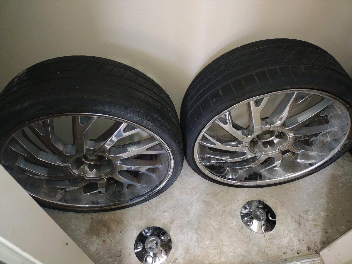 4  24inch chrome rims