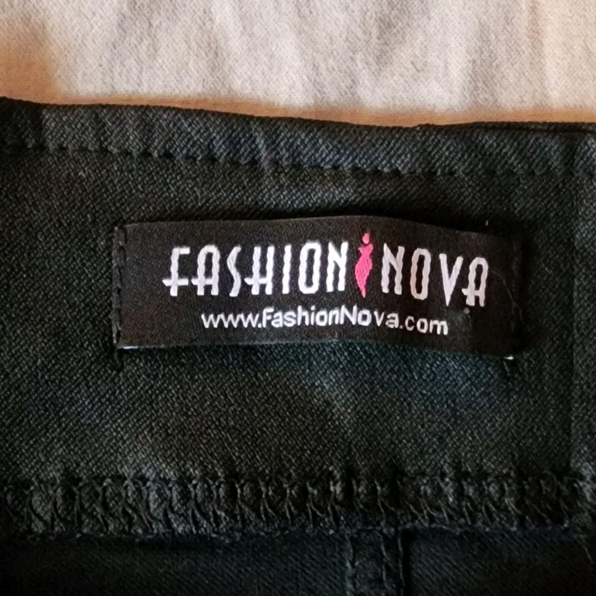 fashion nova small pencil skirt