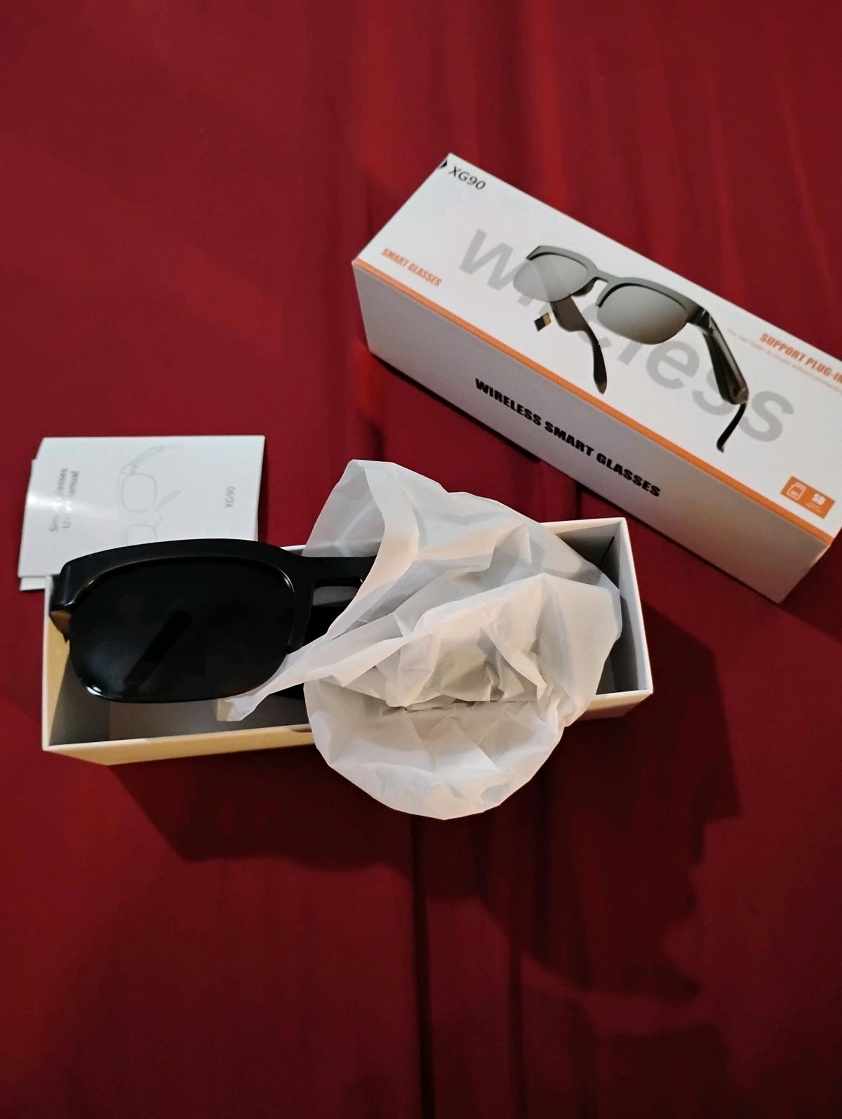 Beautiful Smart Glasses    excellent quality     brand new
