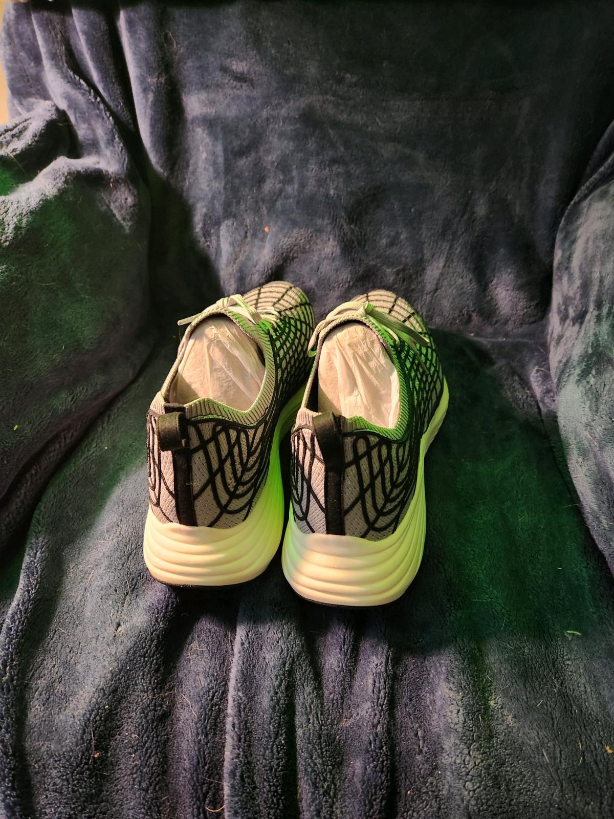 APL Athletic propulsion labs techloom zipline shoes