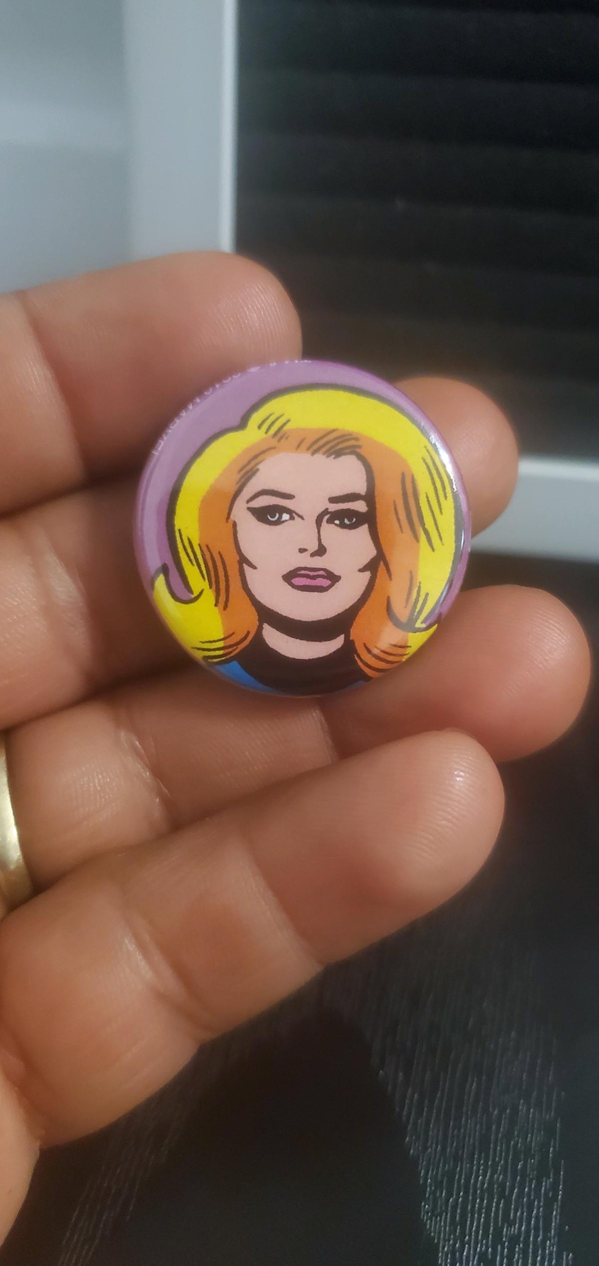 Set of 6 Marvel Comics Pinback Buttons