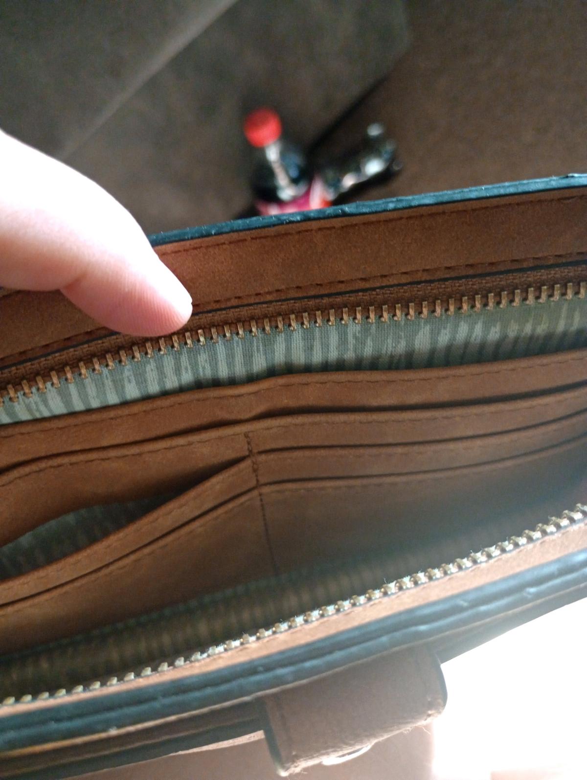 nice brown purse 10 in by 5 in