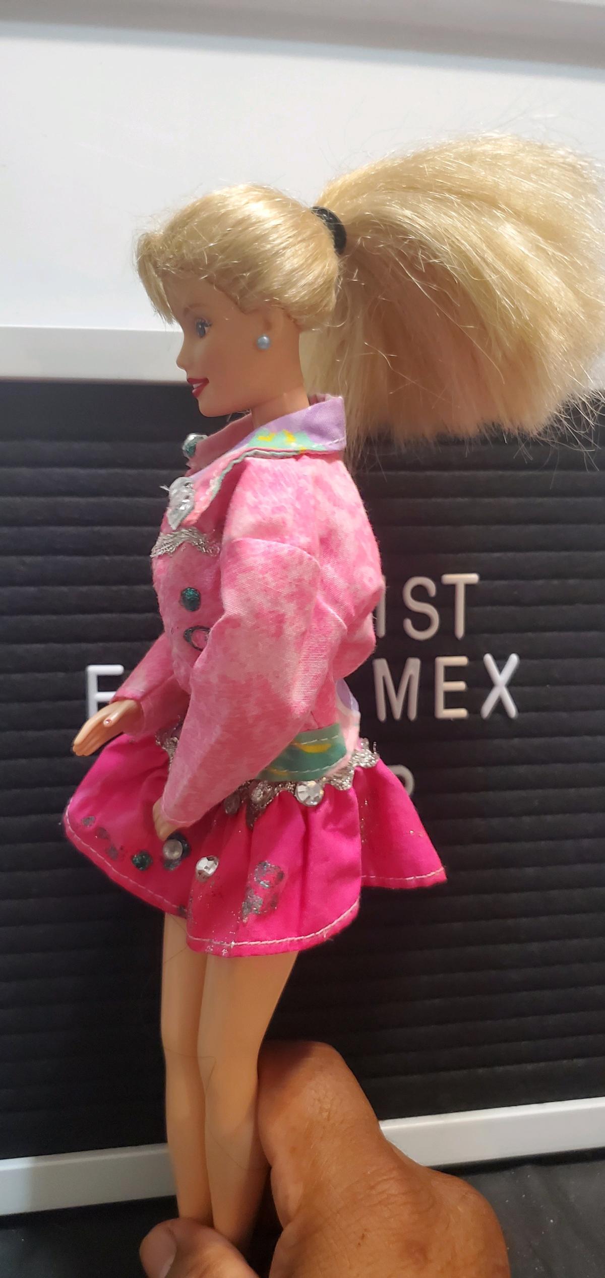1991 Mattel Paint n Dazzle Blonde Barbie Doll