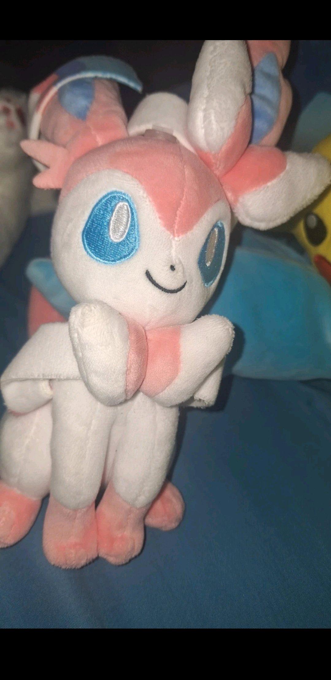 pokemon sylveon plushie