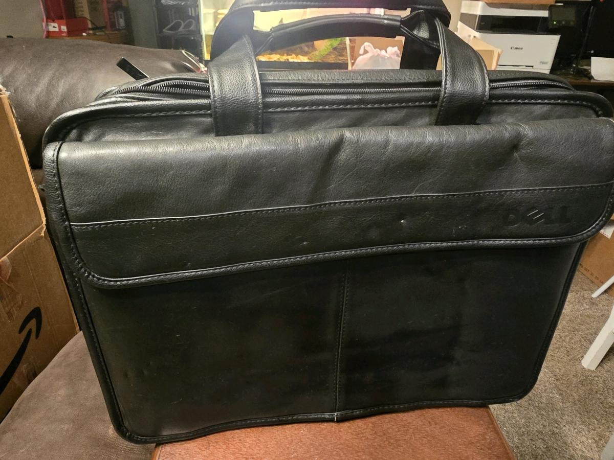 Dell Leather Laptop Briefcase  Business Carrying Bag