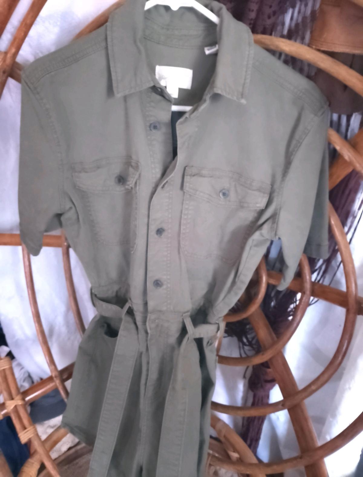 Universal Threads jumper Size 0