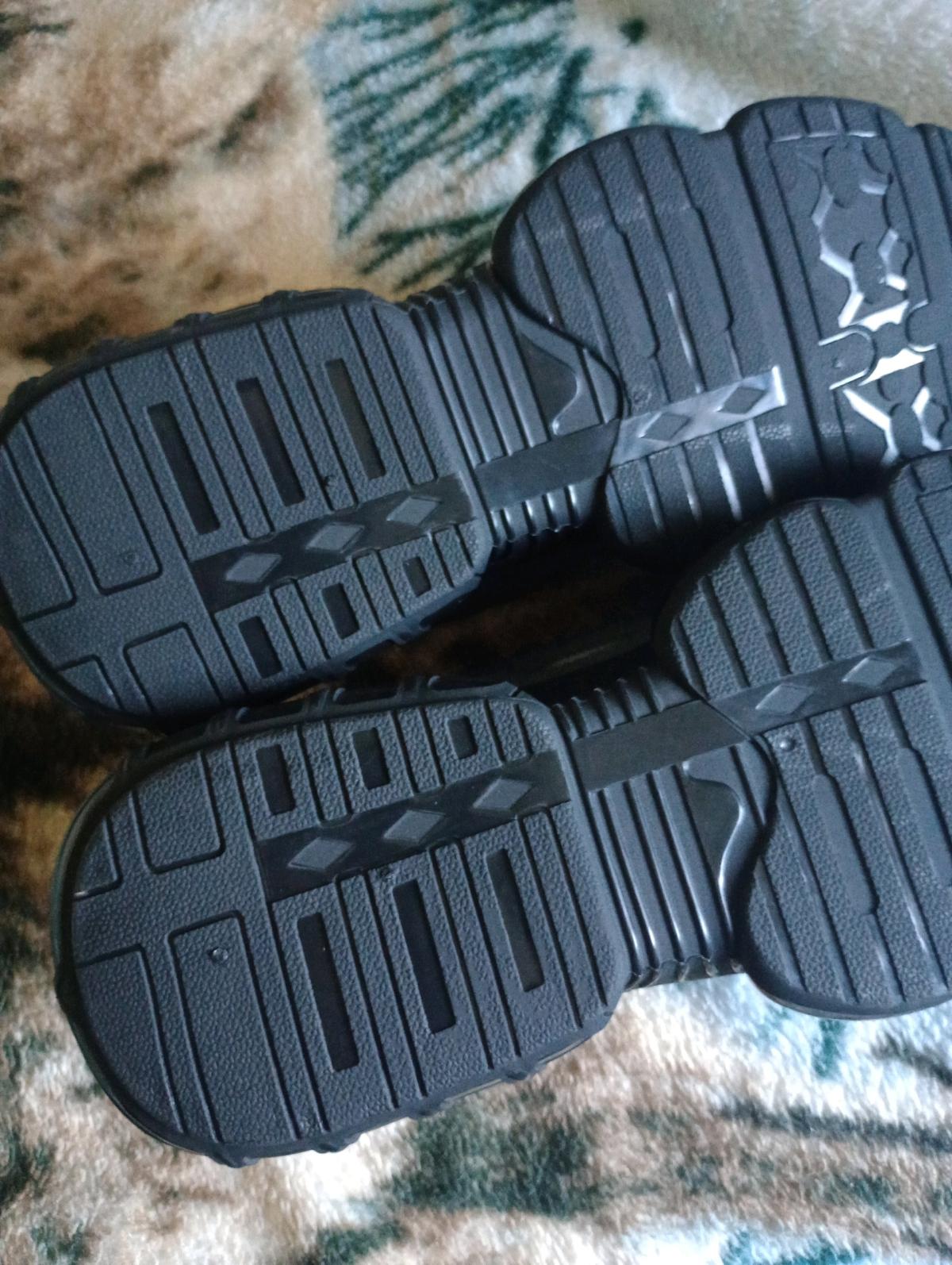 Steel Toe shoes size 14 brand new
