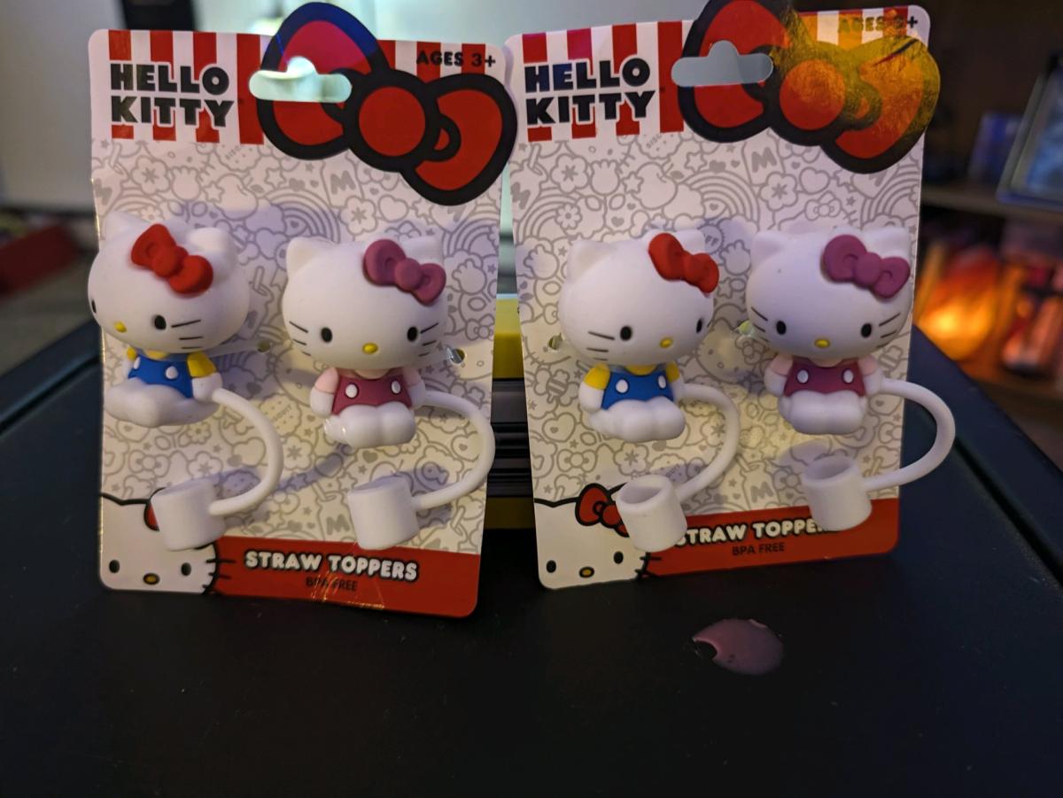 Hello Kitty Straw Toppers